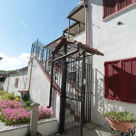 Habitat 81 Apartment *